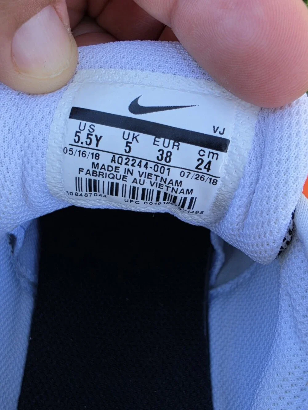 Nike Air Max Sequent 4 GS 'Oreo Sneakers Unisex Size 5.5Y 24cm.